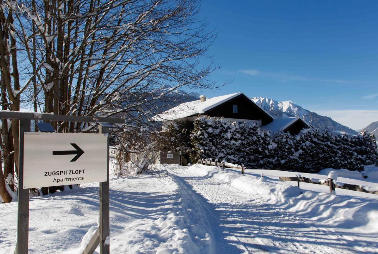 Zugspitzloft Ehrwald Bagian luar foto